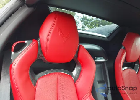 2025 Chevrolet Corvette Stingray Rwd 2Lt z USA, uszkodzony, nr VIN 1G1YB3D41S5108783